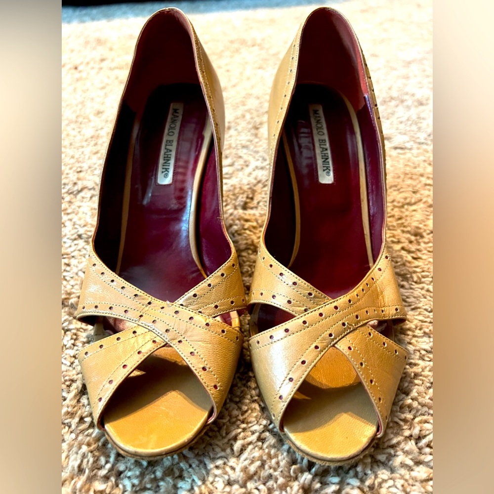 Tan Manolo Blahnik heels